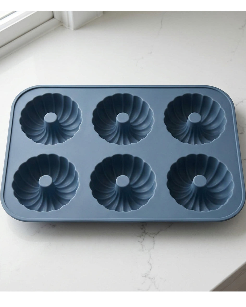 Zjwkn Six-Cavity Fluted Ring Silicone Mold Slate Blue - Lifestyle view
