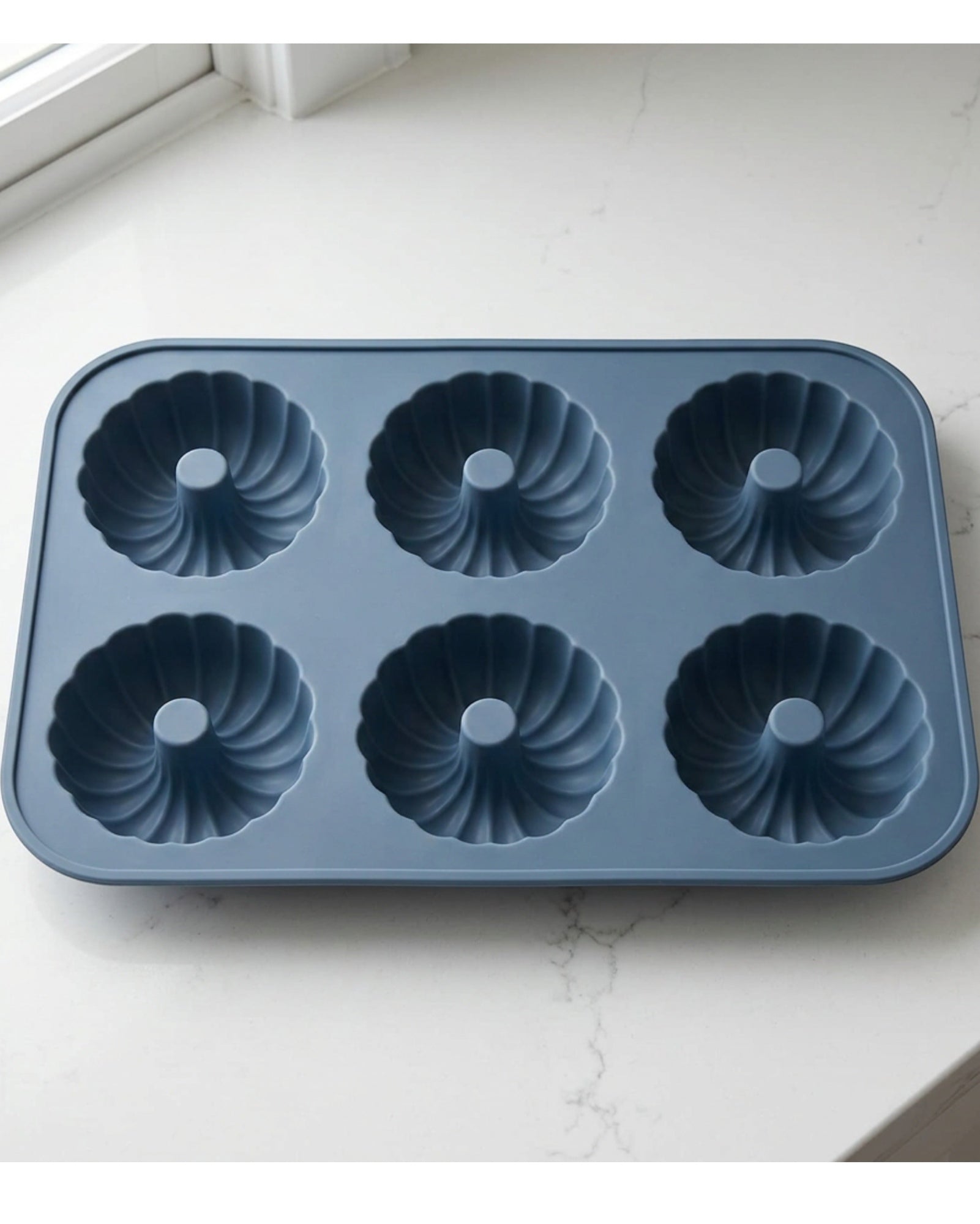 Zjwkn Six-Cavity Fluted Ring Silicone Mold Slate Blue - Lifestyle view